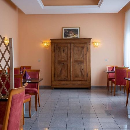 Kraichtaler Hof Hotel Bagian luar foto