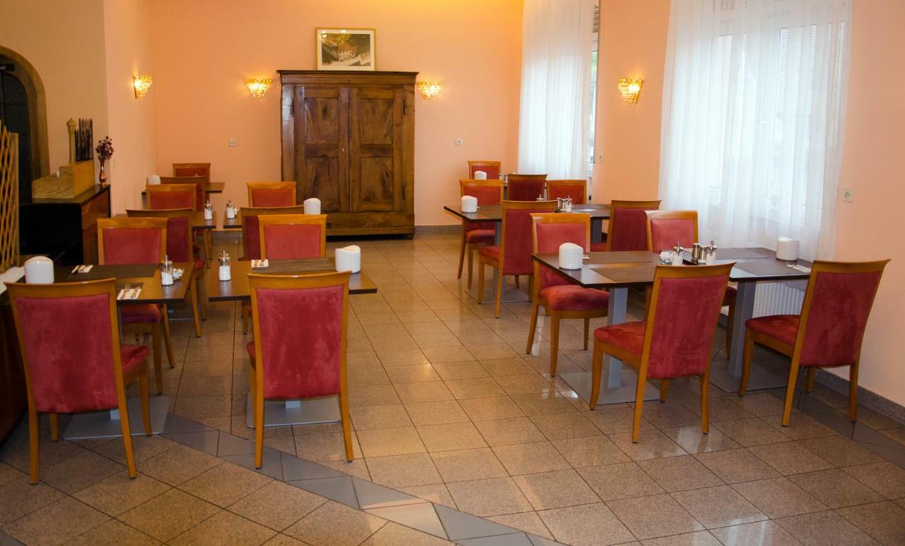 Kraichtaler Hof Hotel Bagian luar foto